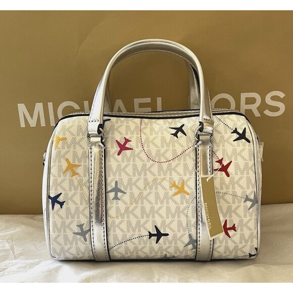 New Michael Kors Travel Small Duffle Crossbody Optic White Multi - Picture 3 of 7